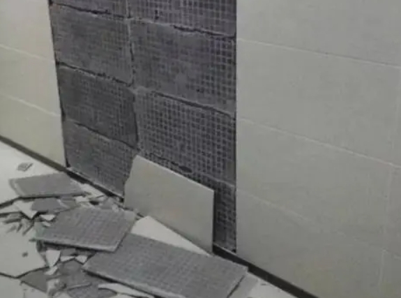 行唐瓷砖空鼓维修公司分享下行唐墙砖松动维修的知识